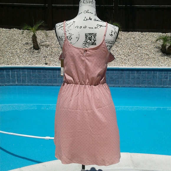 Sale today! Lauren Conrad peach mod modcloth dress - Picture 5 of 7